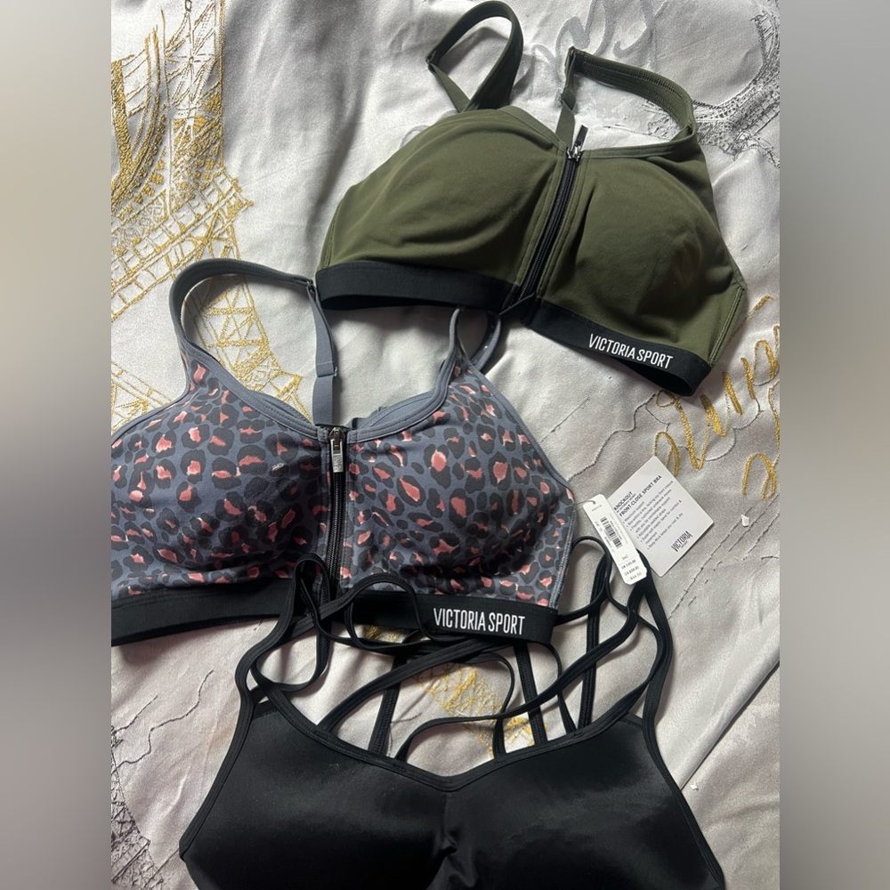 3 vs Sport total knockout bras 34c